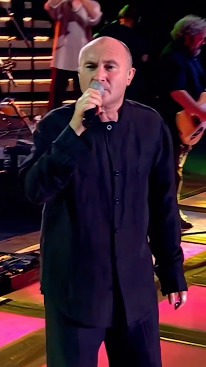 #PhilCollins performs 