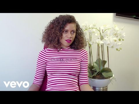 AlunaGeorge - Minecraft: The Gathering