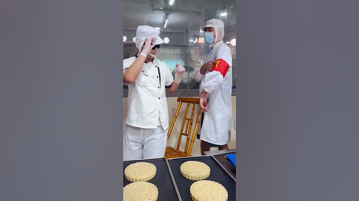 Would you like a delicious big mooncake? #shorts#Mooncake #China #chinesefood  #food