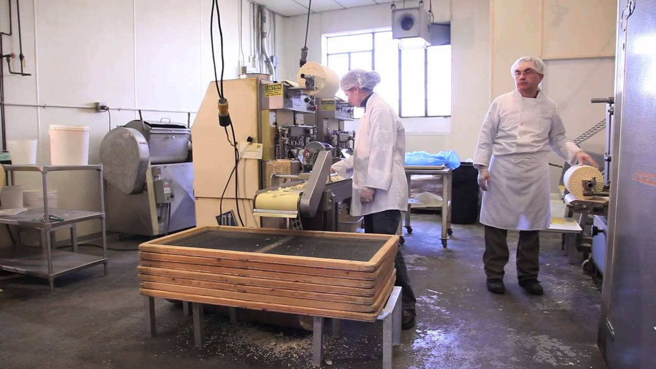 Alfredo's Pasta Factoryweb video YouTube