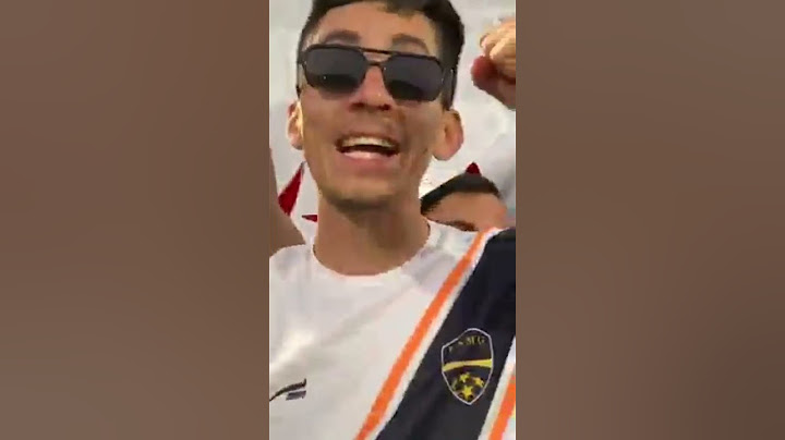الجمهور الجزائري في ملعب عنابة يردد النشيد التونسي في اجواء تعكس الأخوة بين الشعبين
