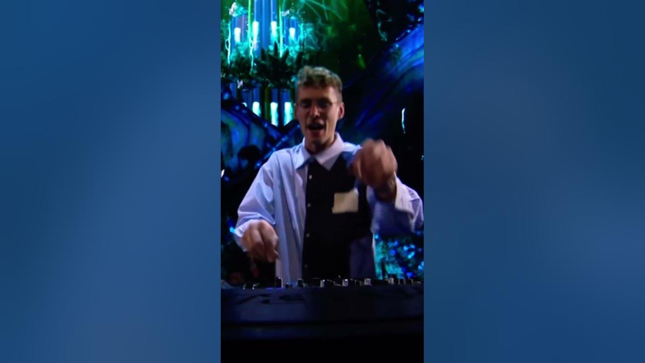 Lost Frequencies 🎧 Kesariya 🤍 Live at Tomorrowland 2023 Mainstage