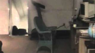 WATCH THE GREEN CHAIR