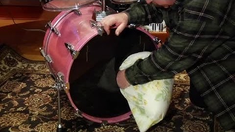 How to Take the Reverb Out of a Bass Drum : Audio Mixing & Other Music Tips