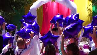 Финальный танец с воздушными шарами. Выпускной в детском саду.
