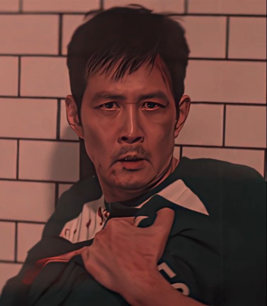 「 BABY REAL FATHER 💀 」- SQUID GAME GI-HUN SAVES 222 EDIT #SQUIDGAME #GIHUN #SHORST