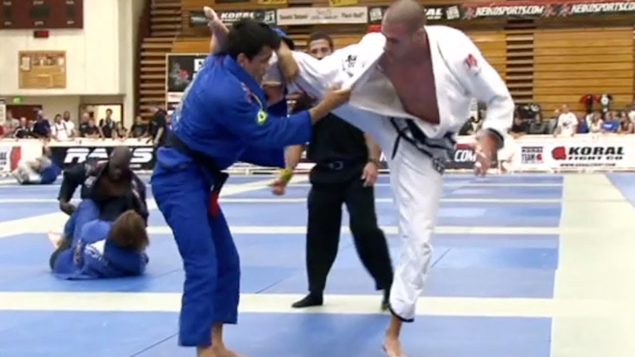 Rubens 'Cobrinha' Clarifies His Black Belt Promotion