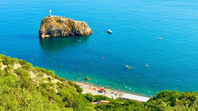 Erkak tomonidan boglangan ayolning rasmlari