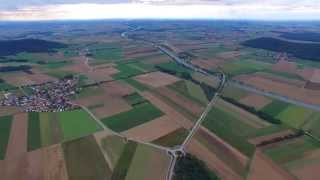 Flug bei Sturm über Erasbach