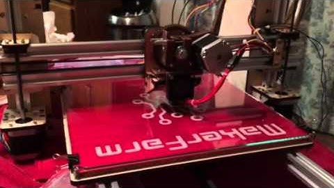 Makerfarm Prusa i3v 12 3d Printer First Printing Test