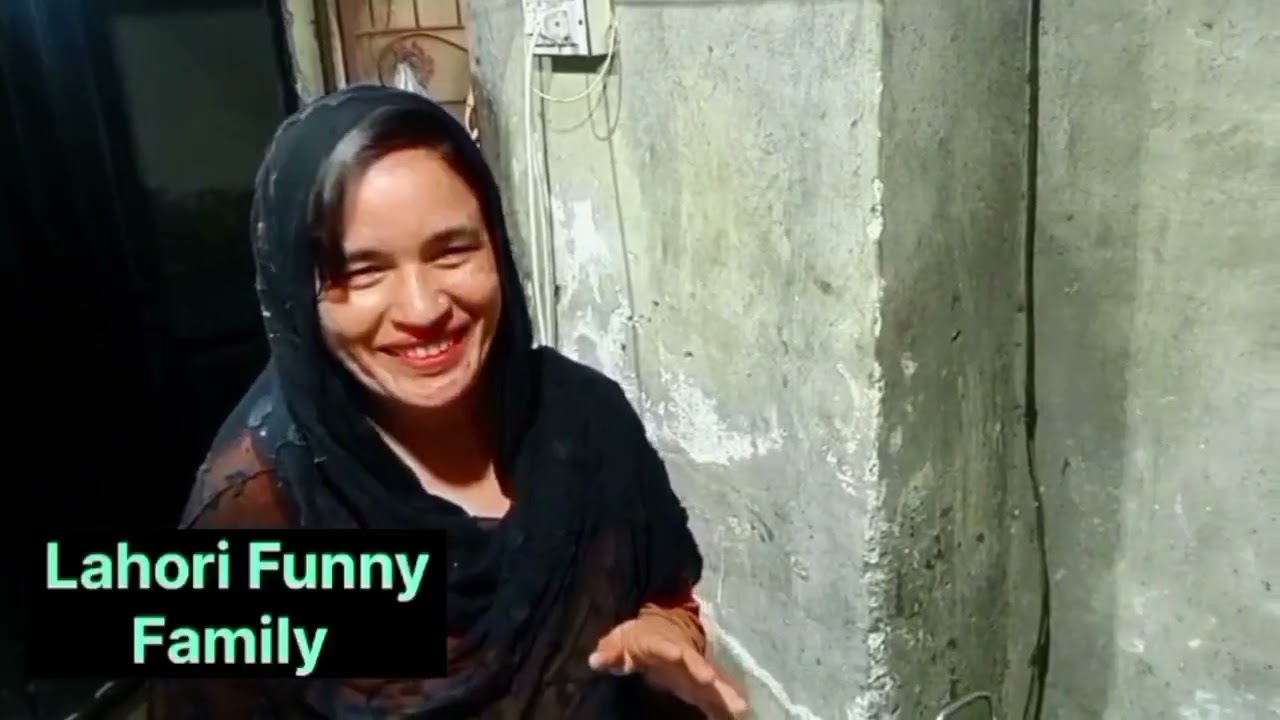 Lahori Funny Family ne banai kachnargoshat||