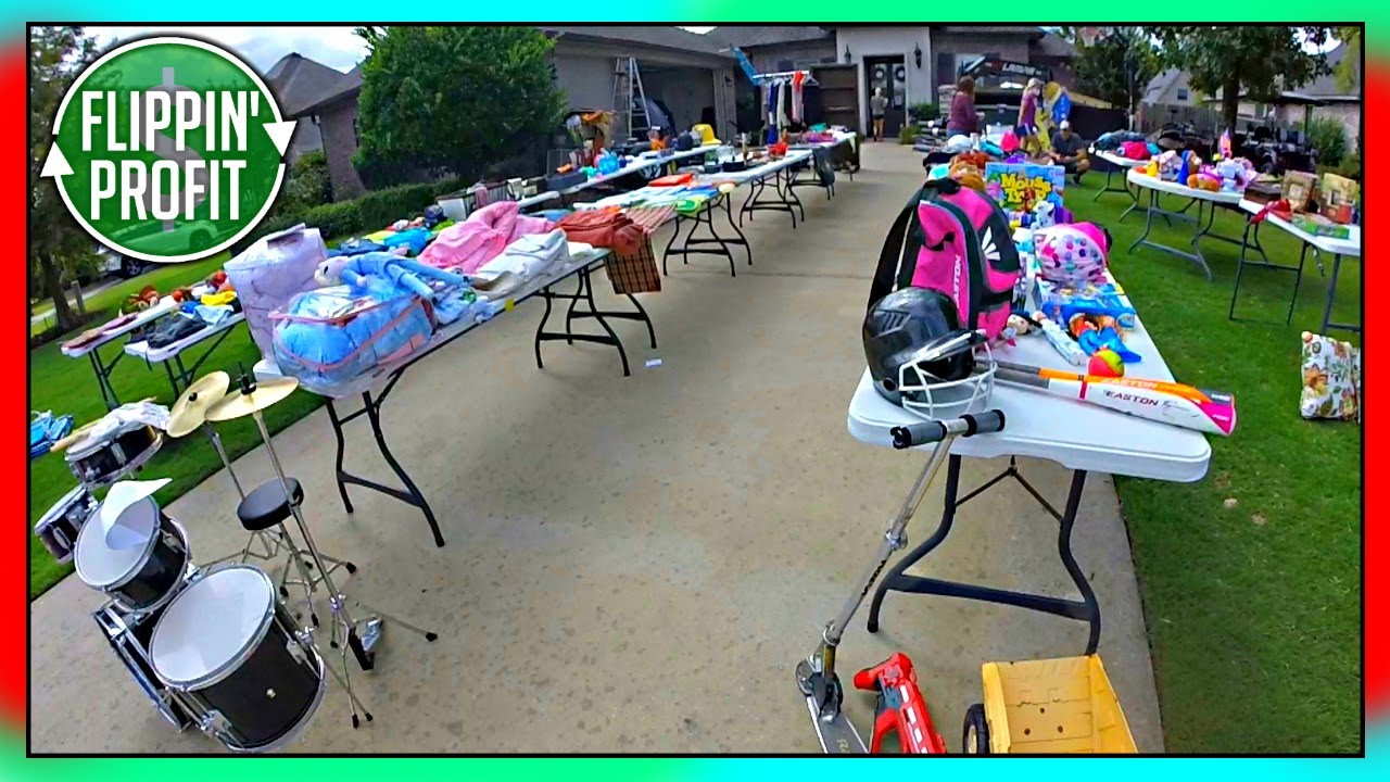 Huge Community Yard Sale (Hunting For Treasure At Yard Sales 9) YouTube