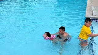 Mia , carter, Jason swimming, May 30, 2024