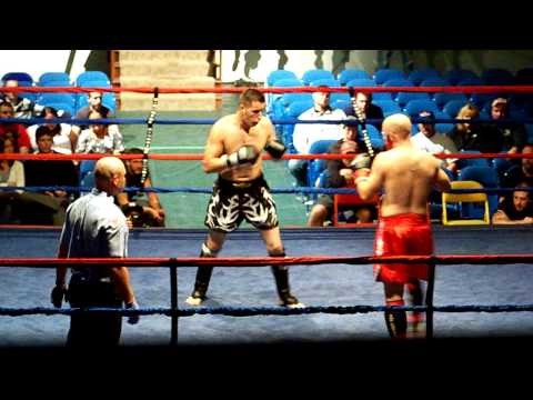 Muay Thai Mayhem 2 Chris Paradise Vs. Billy Walsh ...