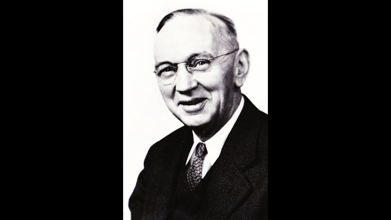 Edgar Cayce The Man and His Metaphysics/Insights by Lynn Rogers