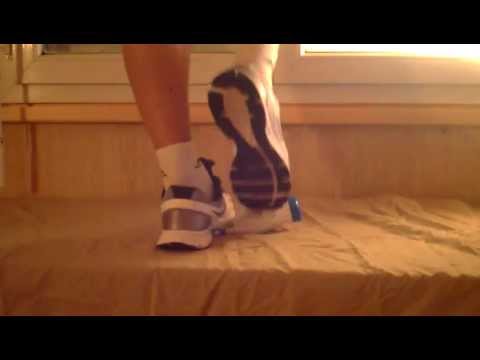 Sneaker trampling Sneaker trampling