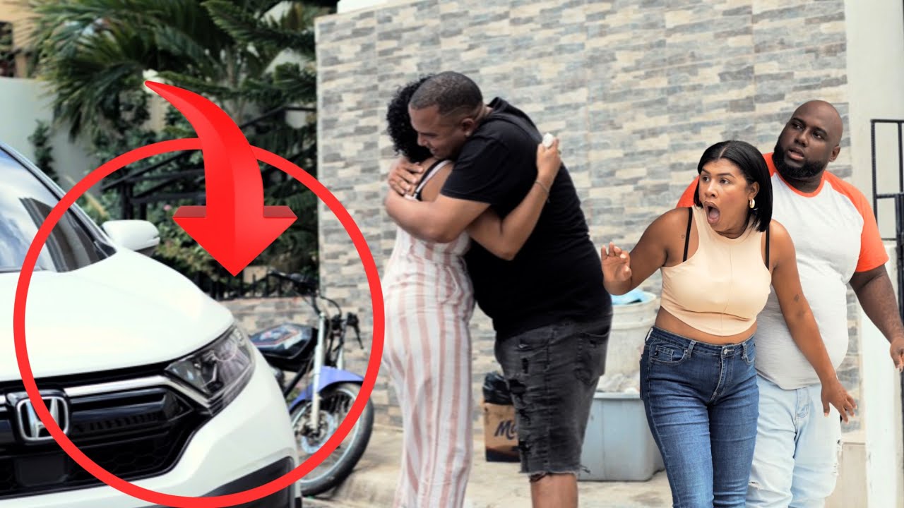 Ponía a su marido a coger prestado para hacer competencia con su amiga