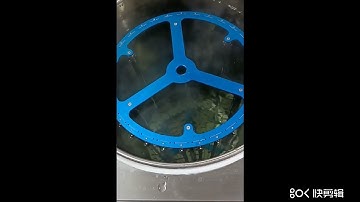 A automatic shrinkage tester to measurethe crimp shrinkage and boiling water shrinkage