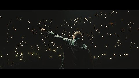 Liam Gallagher - DEFINITELY MAYBE 30 YEARS