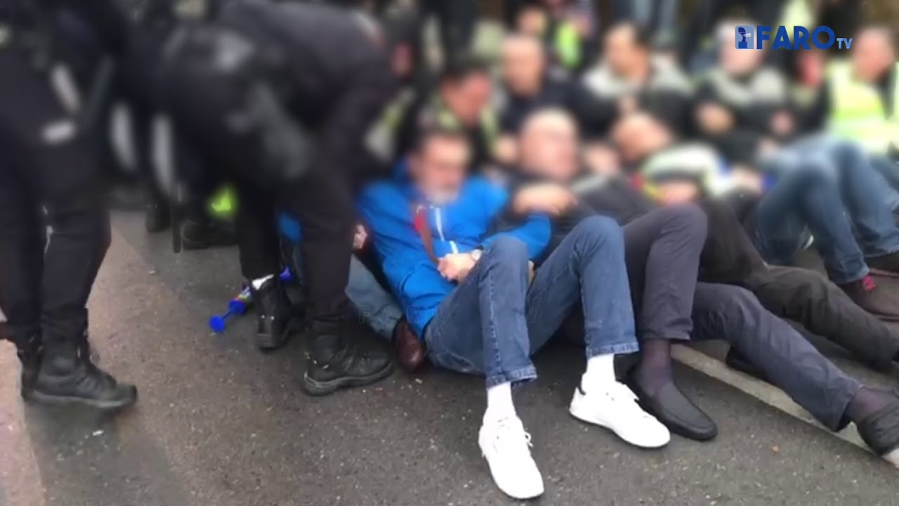 Protestas, quemas e intervención de la Guardia Civil y la Policía Nacional en la prisión de Ceuta