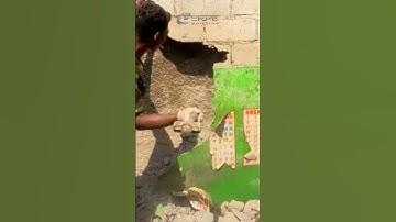 Watch how this wall comes down using only a hammer and the right technique