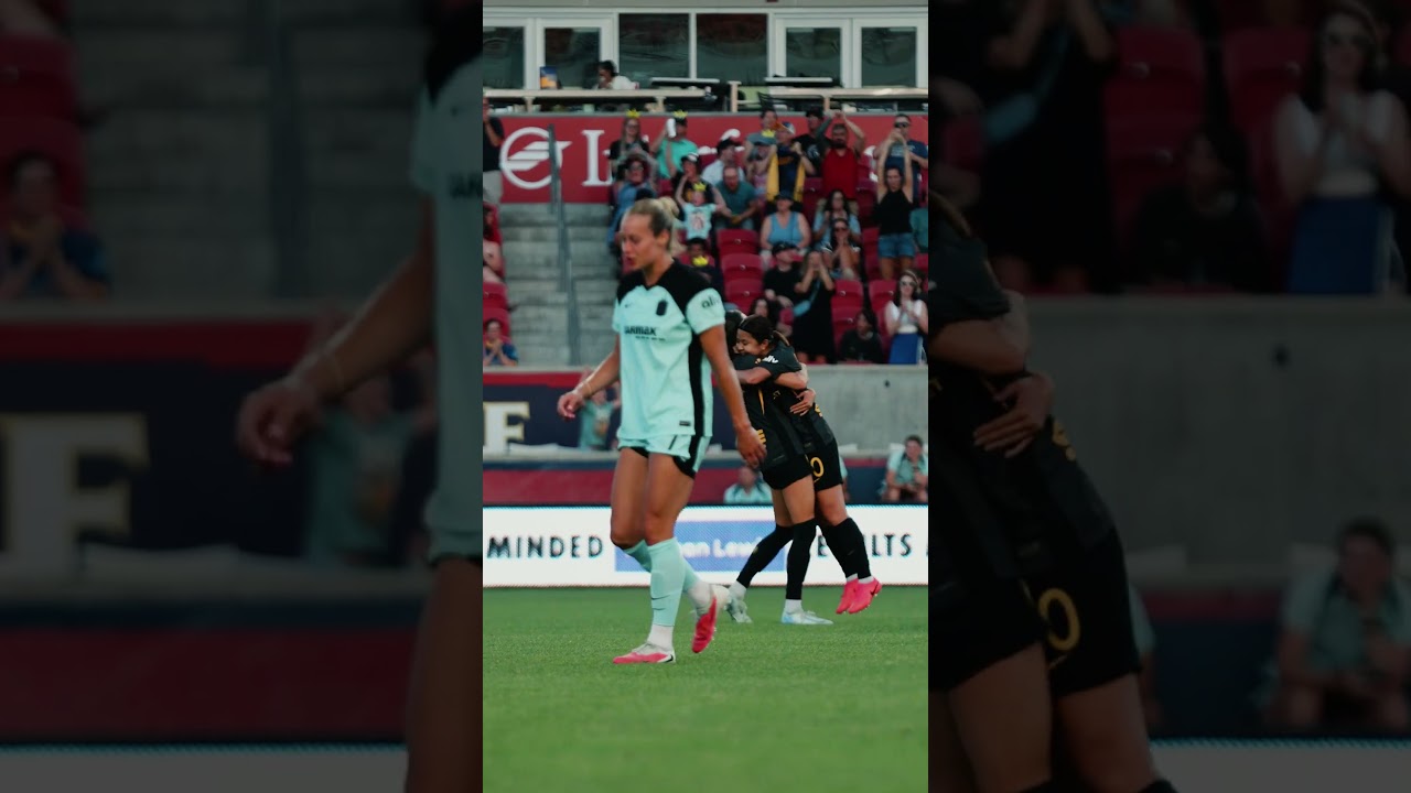 Cece Delzer strikes again! | UTA vs GFC
