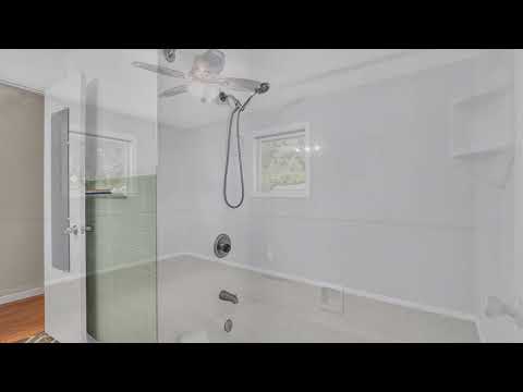 24 Lake Knolls Dr, Chatham, IL home video tour