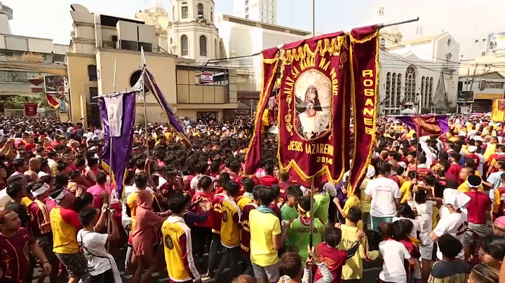 100,000 devotees join procession of Nazareno replicas