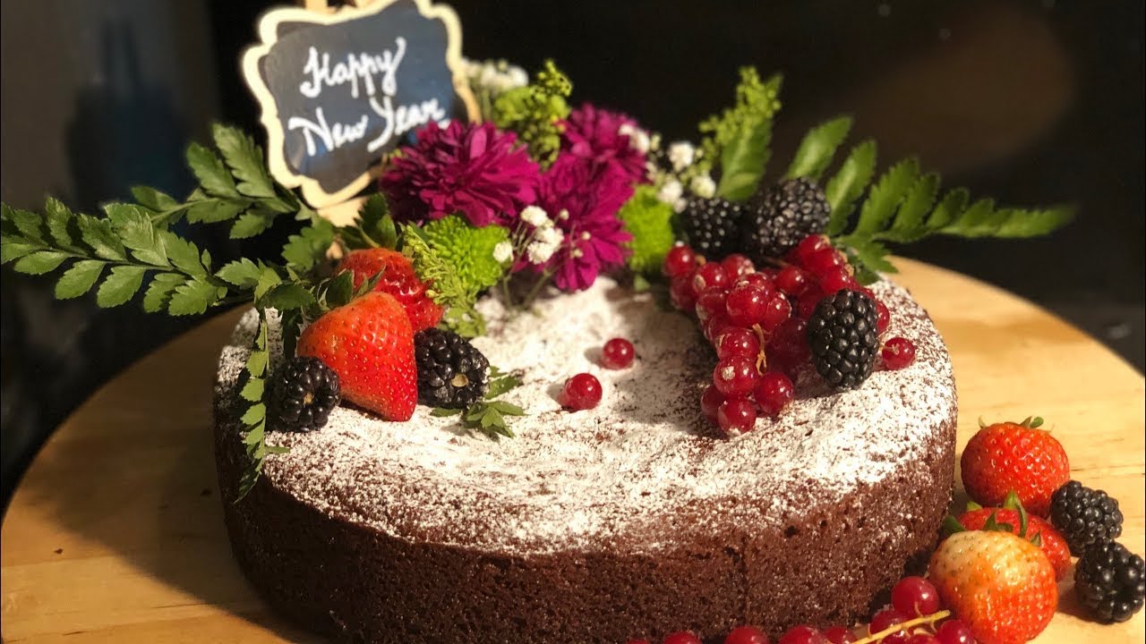 Celebrate this New Year 2020 with a Fruit Cake YouTube