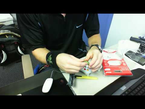 Microsoft Wireless Xbox 360 PC Game Controller Unboxing Linus Tech Tips