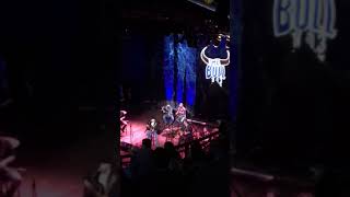 Cody Johnson sings George Strait chords