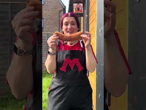 Crazy M unboxes her birthday present!🌭 #jellycat