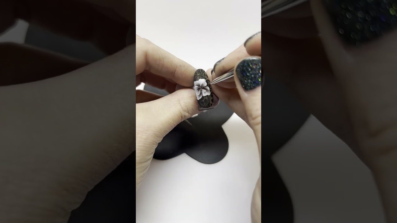 Egymozdulat festés nail art