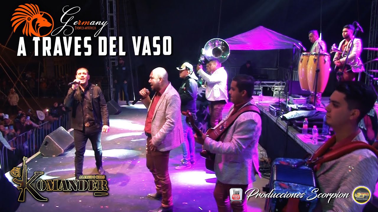 El Komander en Vivo 🎤 A través del vaso 🥃 YouTube Music