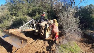 Bozulan Dere Yolumuzu Komşumuz Düzeltiyor ( Deutz Fahr F 65 )