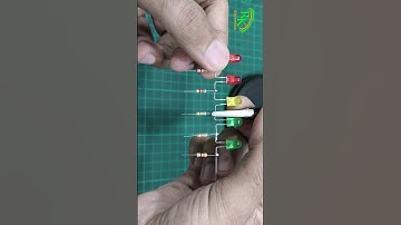 Make 12V Battery Level Indicator #short #shorts #electronicsprojects