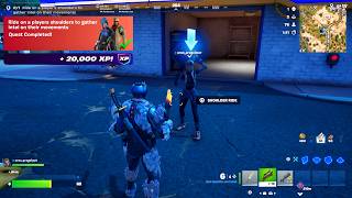 Fortnite - Ride On A Players Shoulders To Gather Intel On Their Movements (WEEK 3 Quests Challenges) screenshot 5