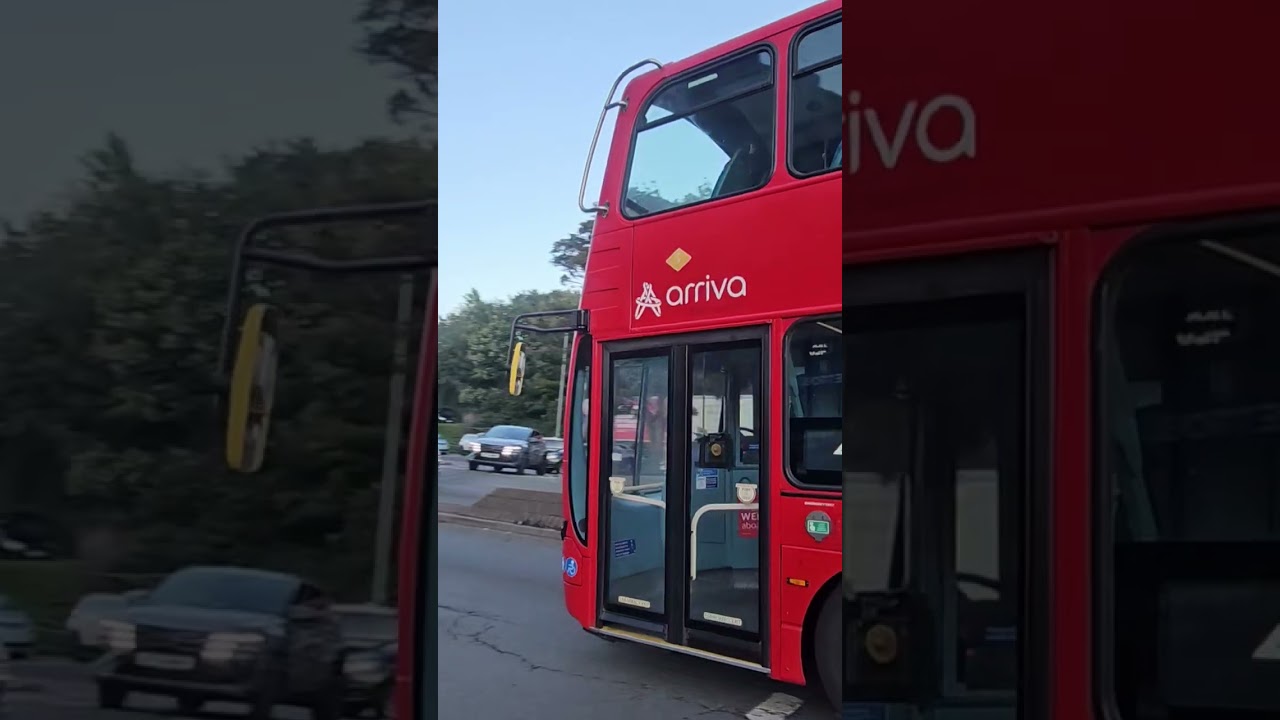 [RARE] HV55 LX62 BNL spotted leaving Redhill Bus Station on a 405 to Croydon Town Centre