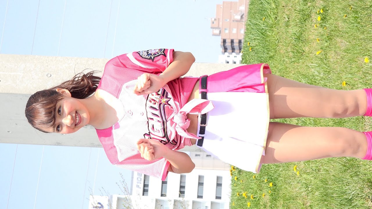 ≪4k≫ 2015.5.6.ファイターズガール.武藤彩芽(あやめ)さん.札幌ドーム前ウッドテラス.