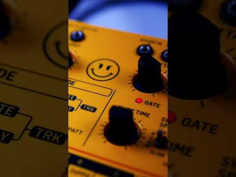 Acid Sequences with Behringer TD-3-MO #shorts