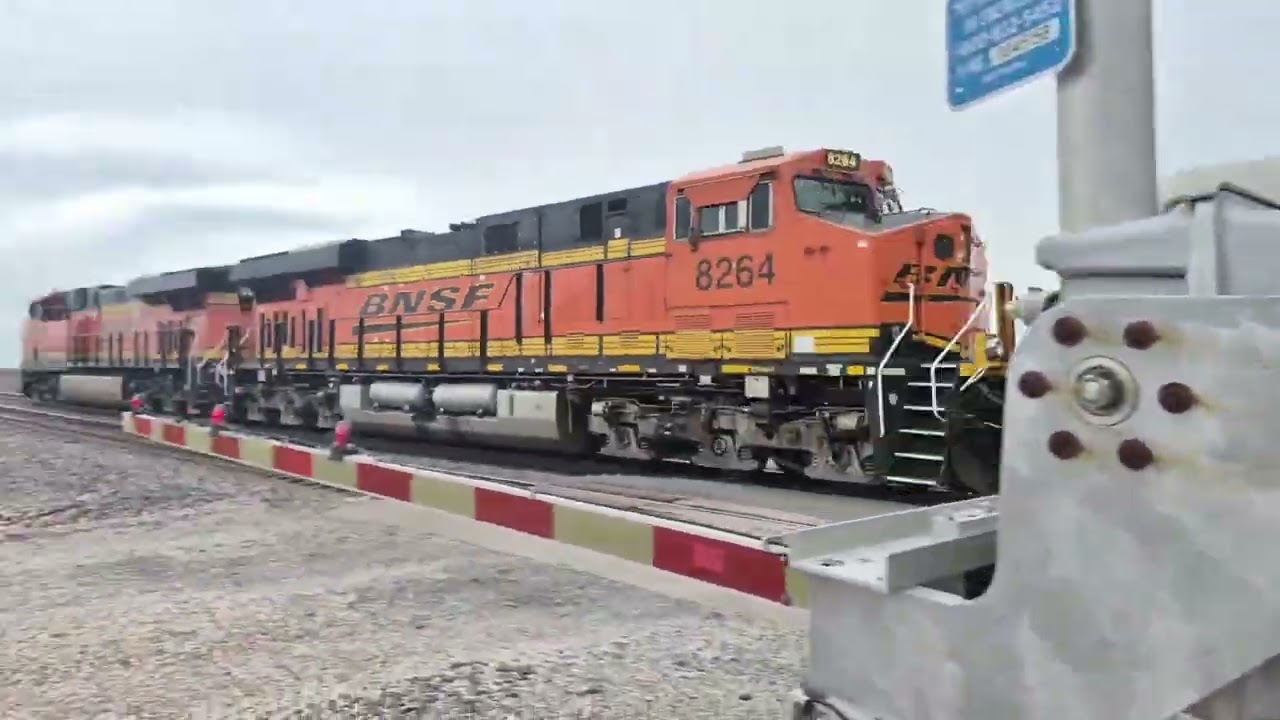 BNSF Chillicothe sub near Wenona, IL and Toluca, IL 05/03/26 with