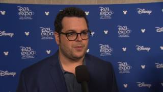 D23 2017 Olafs Frozen Adventure - Itw Josh Gad Official Video