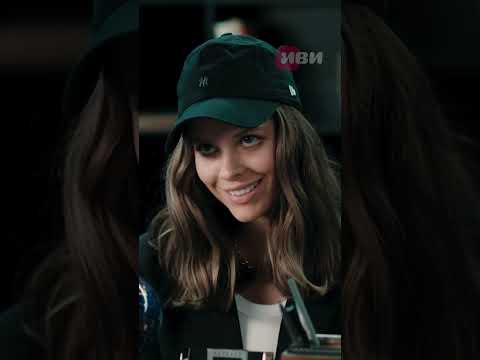 Встала на его защиту, хотя он…💔 #сериал #кино #shorts #кинонавечер