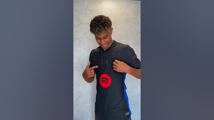 Just a kid lovin' his new kit ✨ #fcbarcelona #shorts