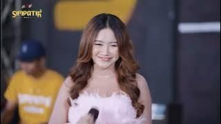 GERIMIS MENGUNDANG   FIRA CANTIKA