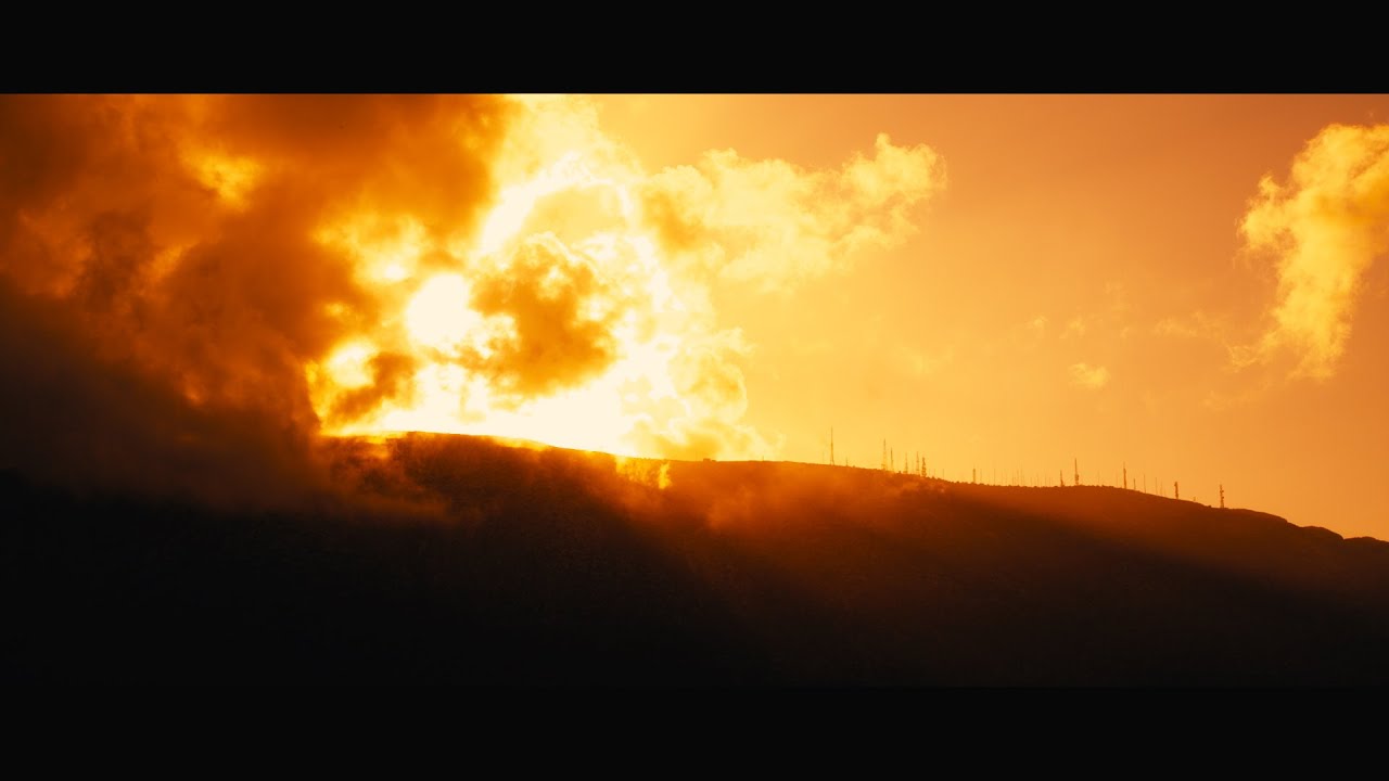 "Sky of Fire" - Canon 5D Mark III Magic Lantern RAW short film - YouTube