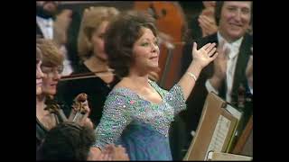 Sheila Armstrong sings the &quot;Die Fledermaus&quot; &#39;Csárdás&#39; - James Loughran conducts