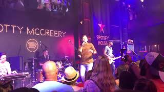 Scotty McCreery - Water Tower Town [Nashville, TN]