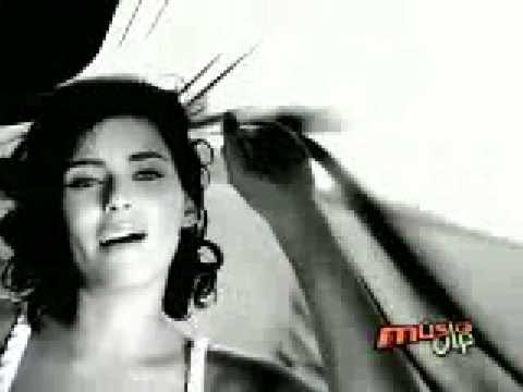 Nelly Furtado - En Las Manos De Dios (Official Music Video)