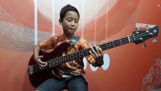 Download lagu Attention - Charlie Puth Bass Cover by Sabian Ismunandar 9th years old bassist